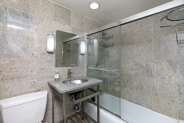 Rented by Compass | media 11