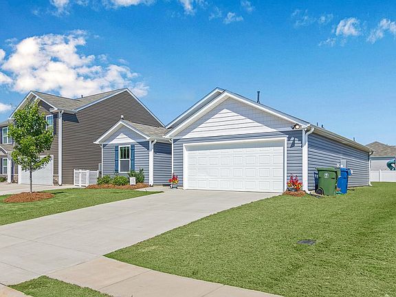 3rd image of 118 Barton Ct