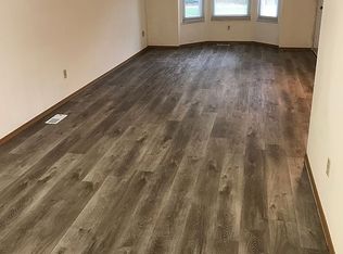 1703 Florine Blvd, Saint Charles, MO 63303