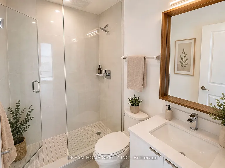 543 Richmond St W #1211 — Photo 16