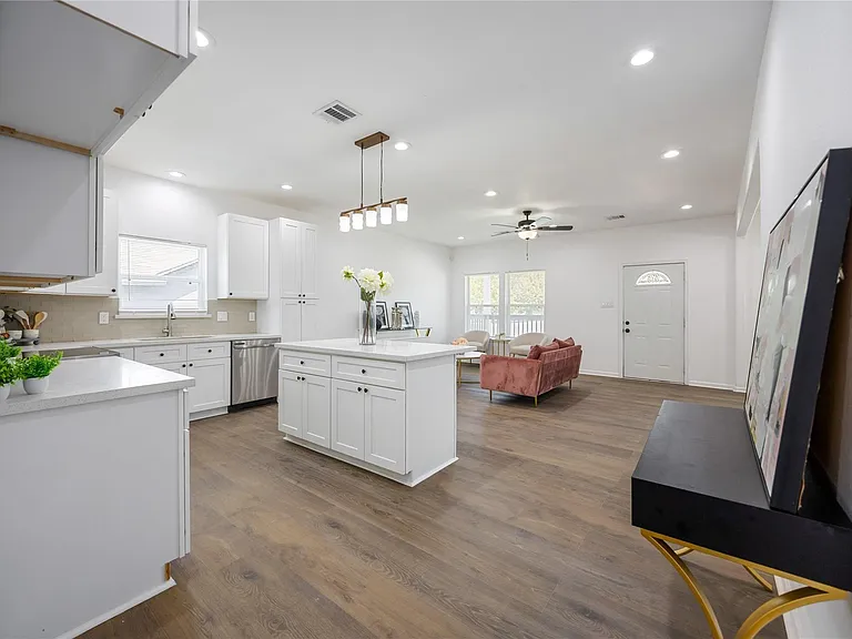 7950 Miley St — Photo 19
