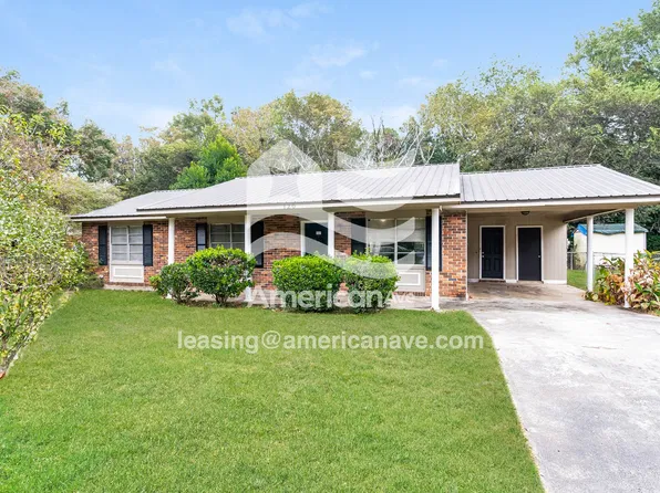 120 Briarwood Dr, Warner Robins, GA 31093
