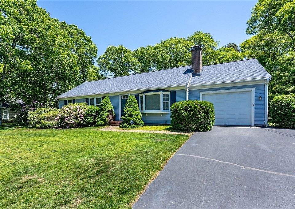 1st image of 18 Goat Field Ln