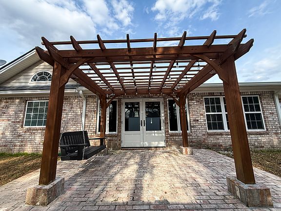 5th image of 274 Silver Brook Cir