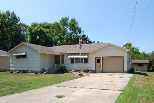 1st image of 409 Haskins Dr