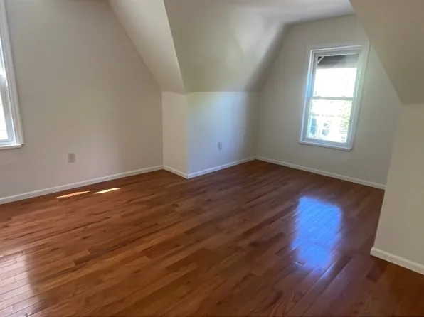 120 S 7th St Floor 3, Newark, NJ 07107