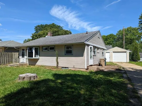 4322 Doncaster Dr, Madison, WI 53711