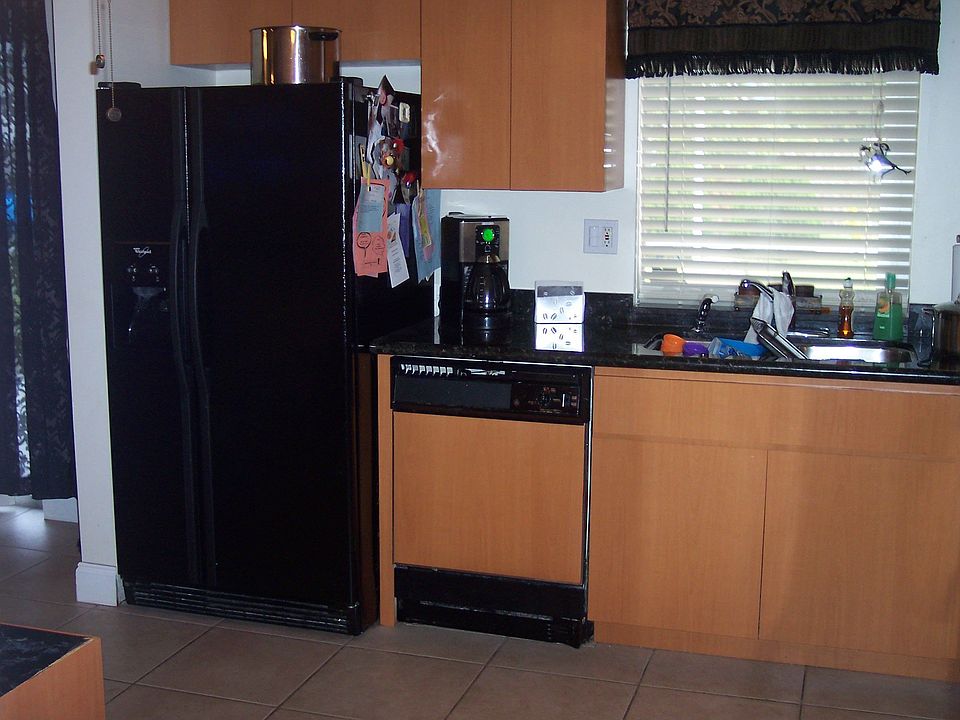 1st image of 316 N Crescent Dr