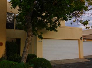 5028 La Fiesta Dr NE, Albuquerque, NM 87109