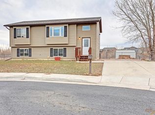 6169 Flintlock Ct, Rapid City, SD 57703