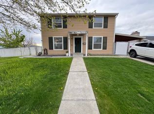99 Cullum Ave, Richland, WA 99352