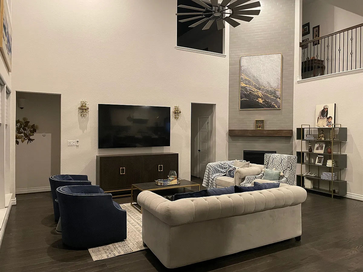Building Photo - 8627 Infinity Ave
