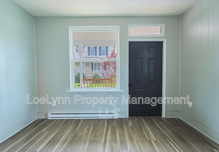 14210 Temple St — Photo 18
