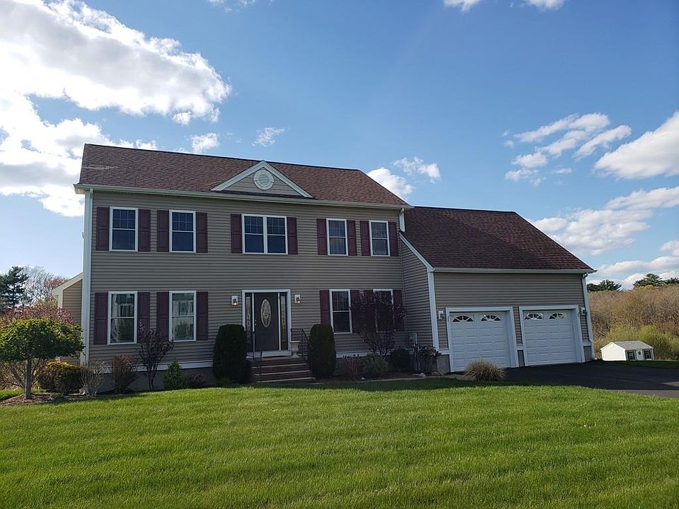 1st image of 5 Deerfield Ln