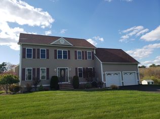5 Deerfield Ln, Lakeville, MA 02347