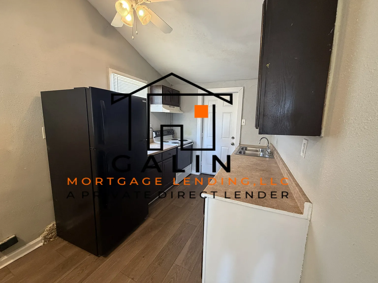 Rental — Photo 2