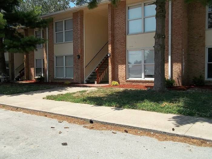 Welcome to Regal Manor