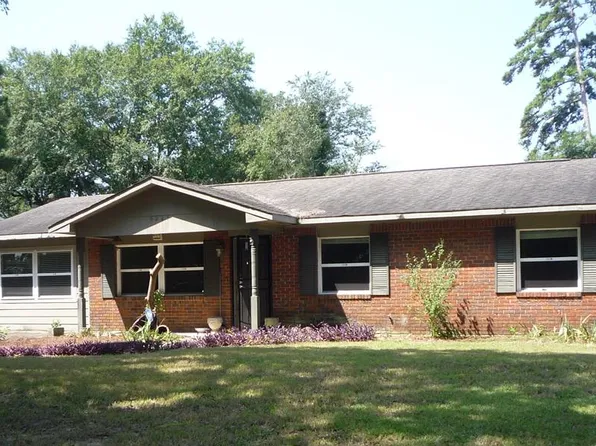 6227 Williamsburg Dr, Columbus, GA 31909