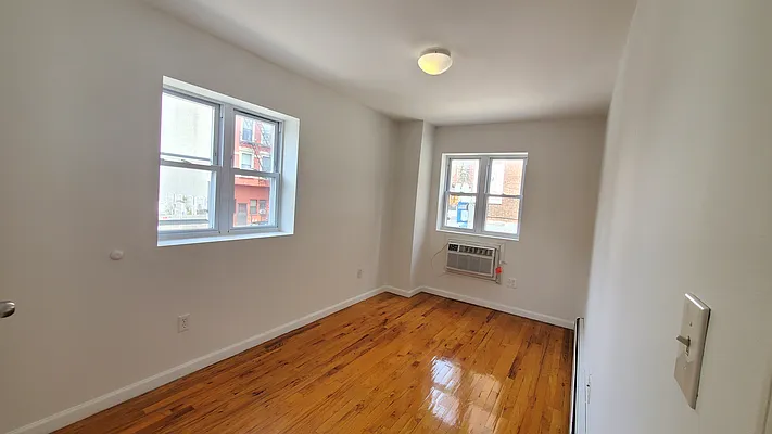 Rented by Nest Seekers International | media 7