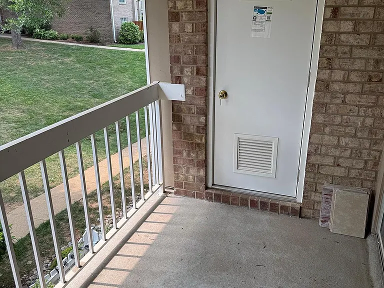 1942 Kennedy Dr #201 — Photo 13