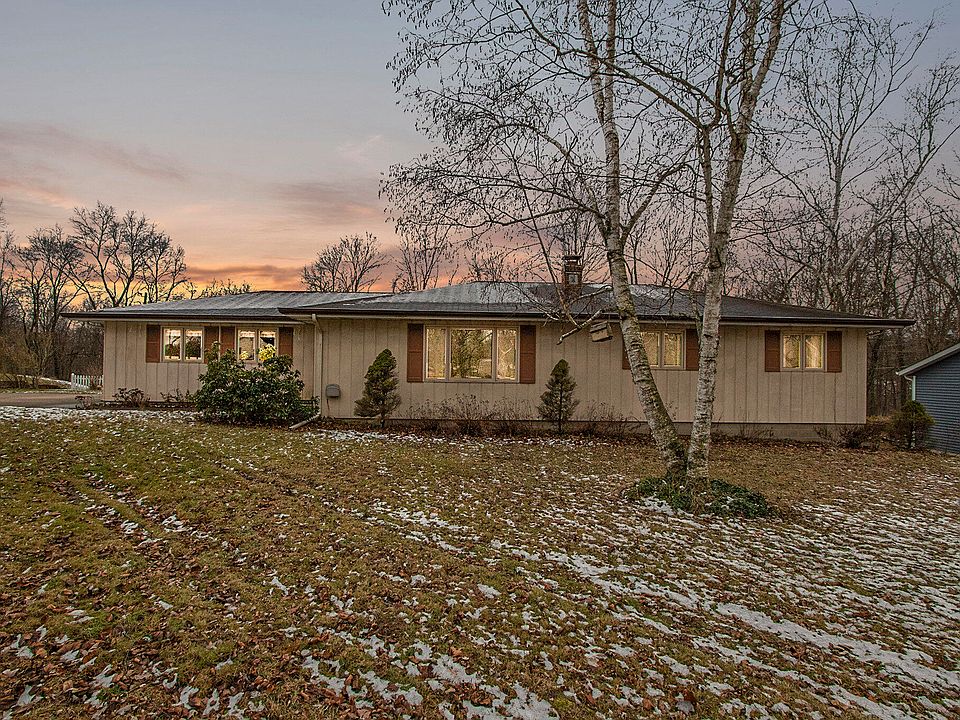 1st image of 2440 Kruger Dr