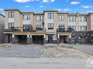 78 Ballinora Ln, Ottawa, ON K2S2Z6