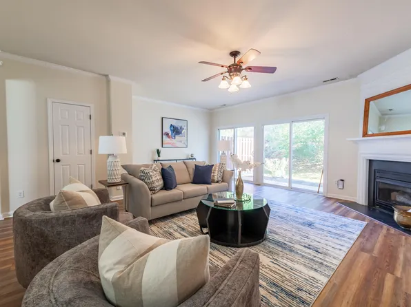 5209 Echo Ridge Rd, Raleigh, NC 27612