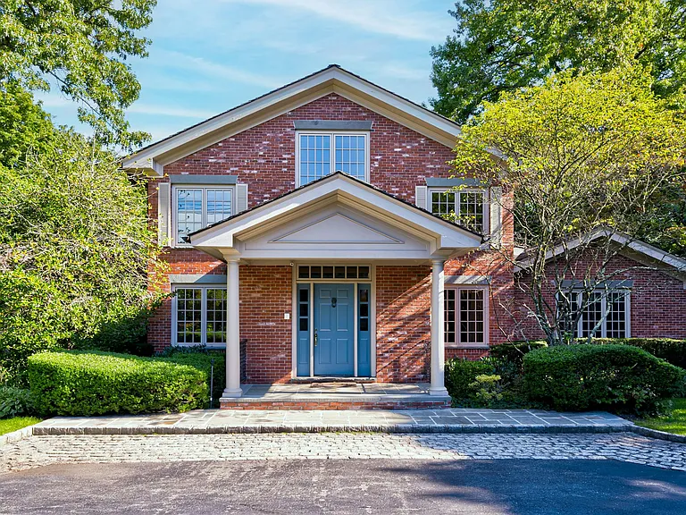 16 Barkers Point Rd — Photo 1