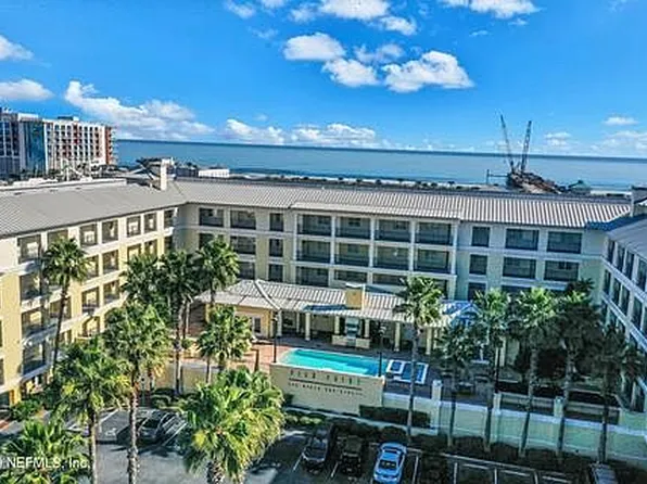 525 N 3rd St #303, Jacksonville Beach, FL 32250