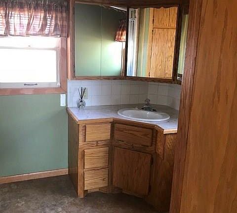 5th image of 86 Faircrest Dr