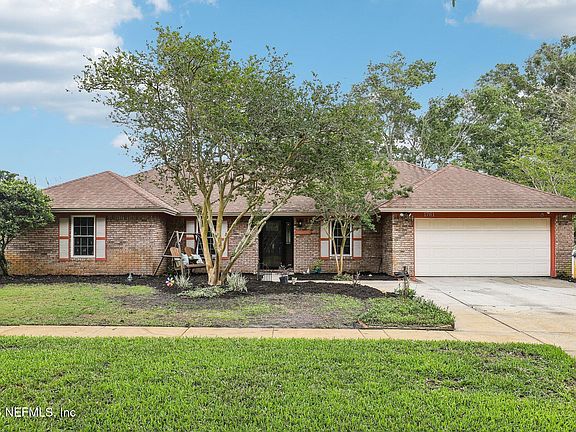 2nd image of 1761 BROKEN BOW Drive W