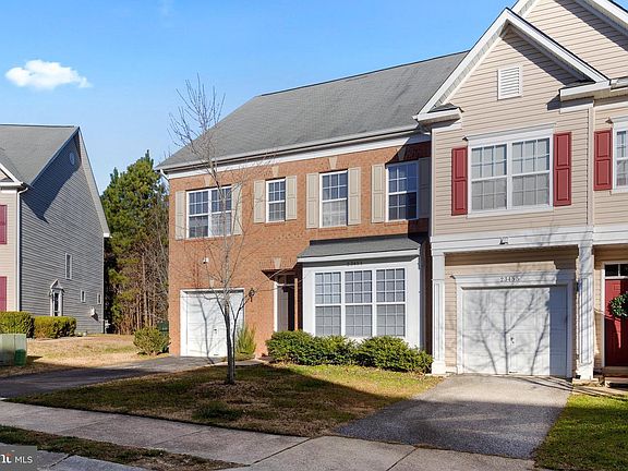 3rd image of 23451 Dahlia Cir