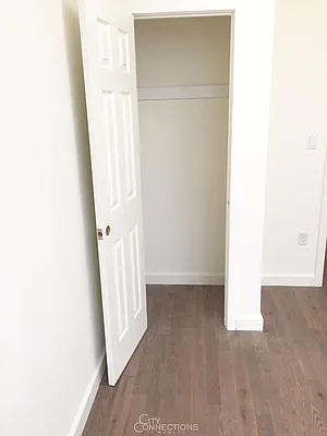 Rented by City Connections Realty | media 24