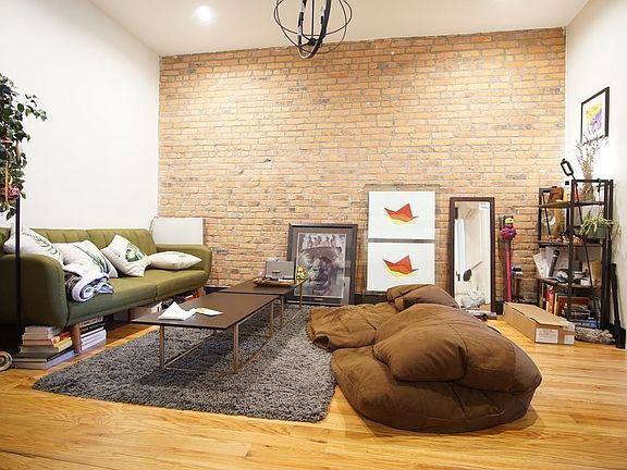 2nd image of 704 Mac Donough St #2