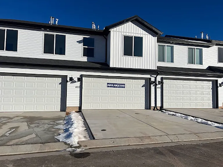 465 S May Dr #1002 — Photo 10