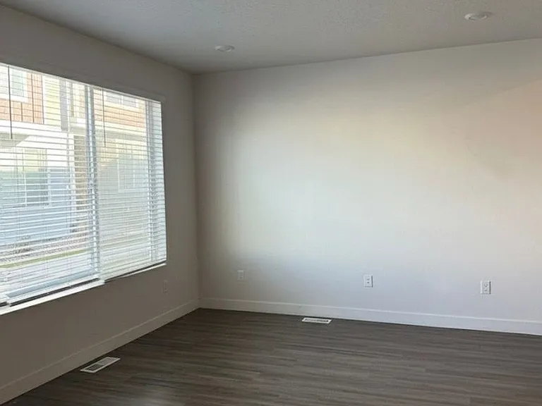 15525 S Jubilation Dr — Photo 2