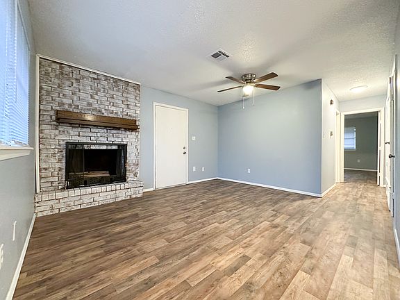 2nd image of 6619A NW Denver Ave #A