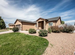 5248 Kingfisher Dr, Pueblo, CO 81008
