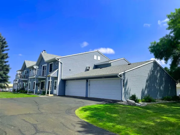 3219C 15th Ave S, Fargo, ND 58103