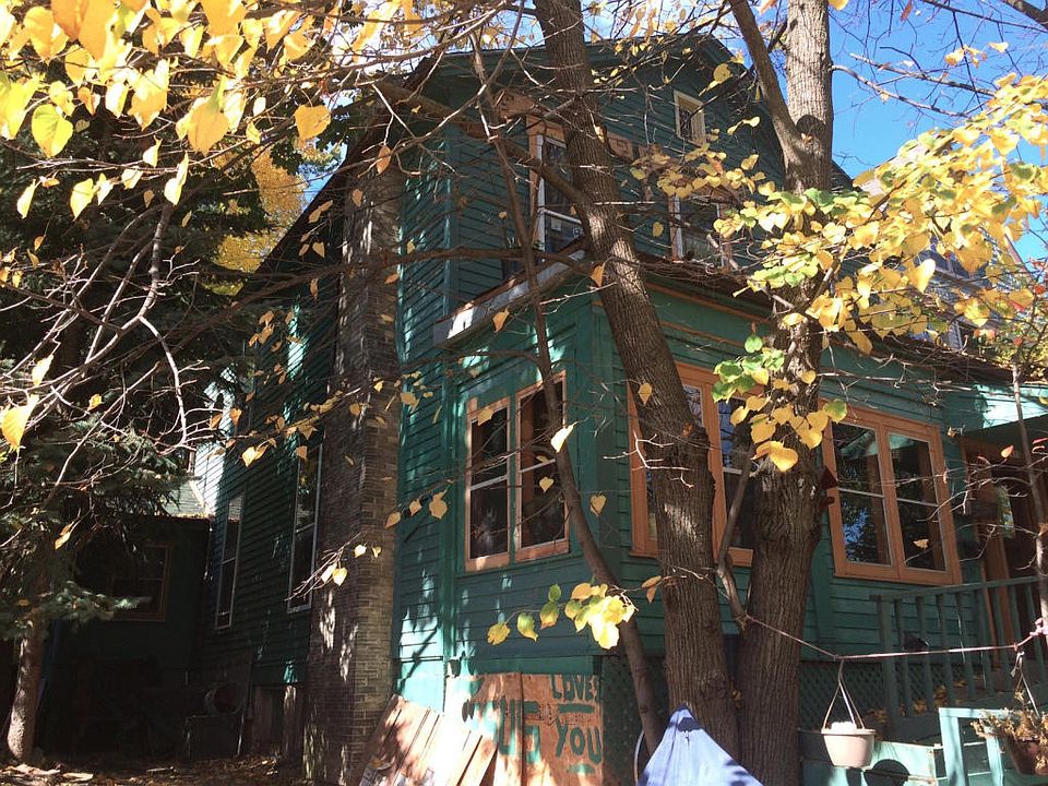 2nd image of 1673 N Astor St