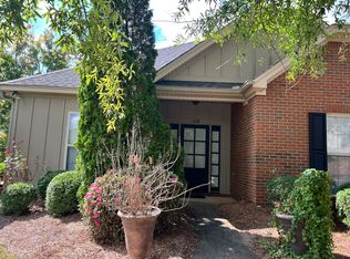 1630 Academy Dr APT 109, Auburn, AL 36830