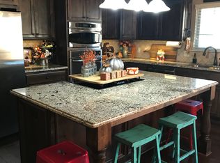 6204 94th St, Lubbock, TX 79424