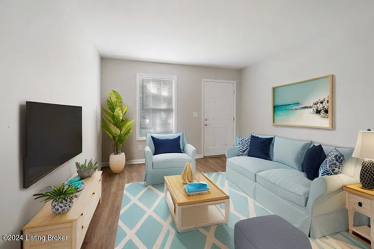 3 bed, 2.5 bath, 1400 sqft, $2,000 — Photo 4