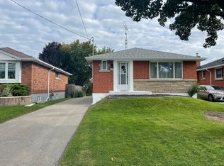 61 Welbourn Dr #BASEMENT, Hamilton, ON L9A3N5