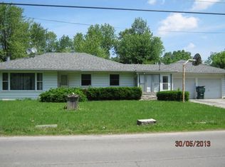 208 E Streeter Ave, Muncie, IN 47303