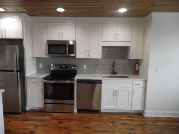104 N Raiford St SUITE 204, Selma, NC 27576