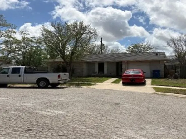 6129 Orangewood Dr, Corpus Christi, TX 78412
