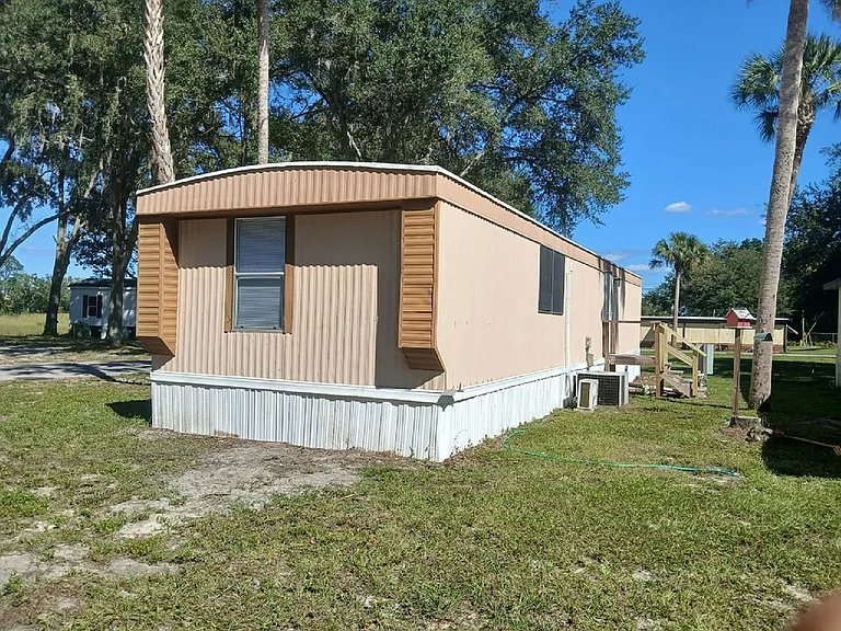 Suncoast MH & RV Resort — Photo 34