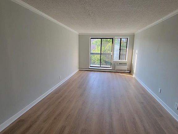 2nd image of 14016 34th Ave #4009