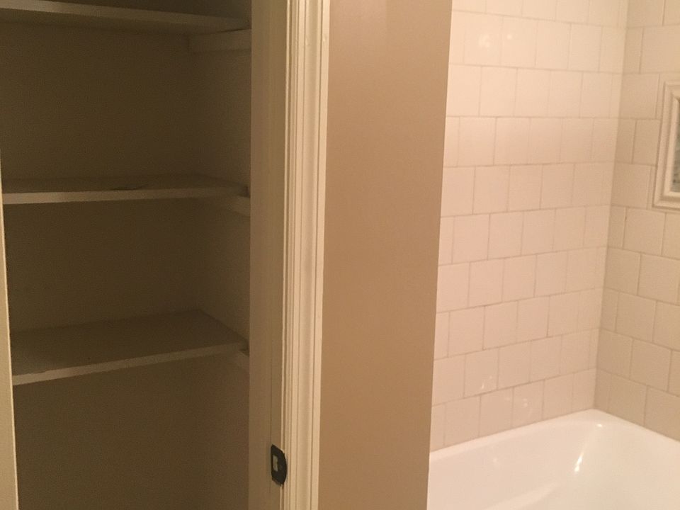 1st image of 4222 Roswell Ave